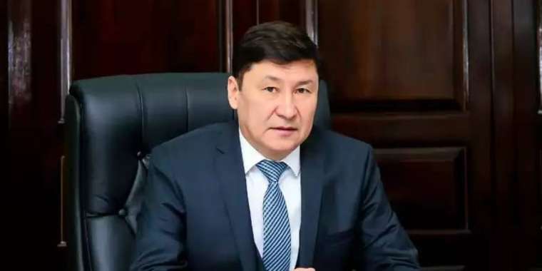 Шәкәрім университетінің ректоры:  Министрдің кемшілікті жамай берейін деген ойы болса керек