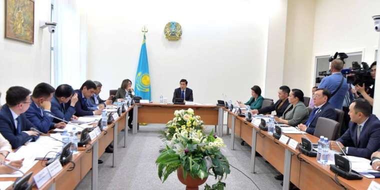 Депутаттар мектепті жайлы әрі қауіпсіз жасамақ