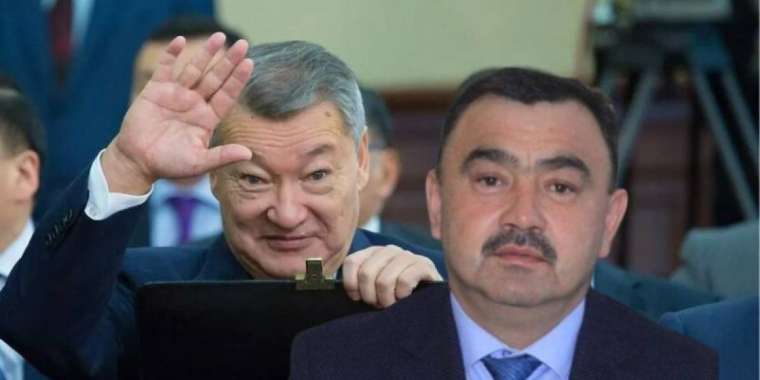 Ахметовсіз қалған Байахметовті Көшербаев «көшіре» ме? 