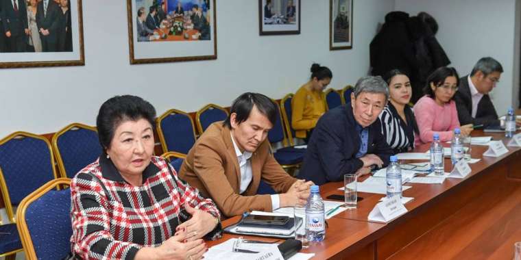 Сандуғаш Парманова:  Ұстаздарды дамыған елдерге тәжірибе алмасуға жіберу керек 