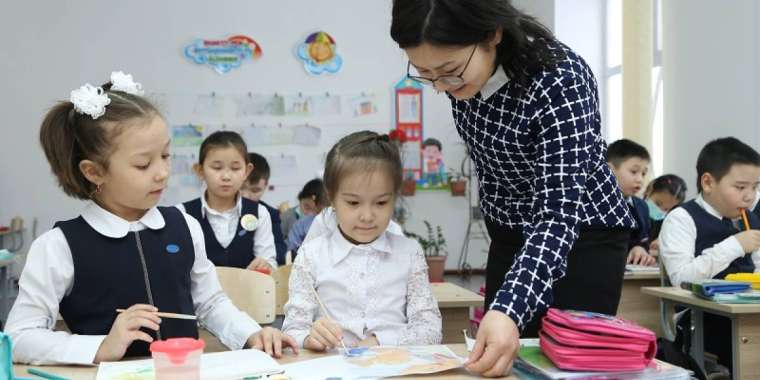 Мұғалім құрметті болса, саналы қоғам қалыптасады