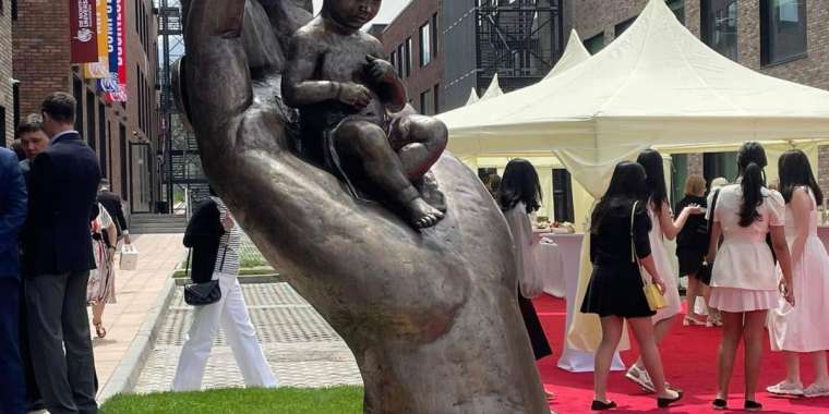 Баланы қорғау дәрігер назарынан тыс қалмайды