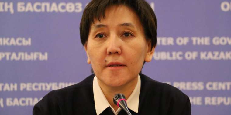 Правительство поможет казахстанцам легально работать за рубежом