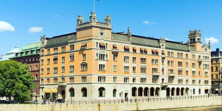 Швеция: Ресеймен көрші елдерді тексеру керек