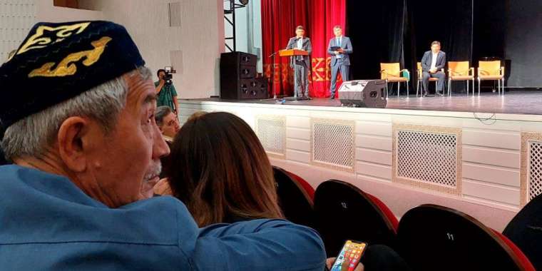 «Как с дебилами разговариваете!» В Астане обсудили генплан