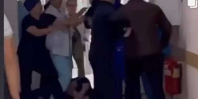 Талғарда дәрігерлер соққыға жығылды