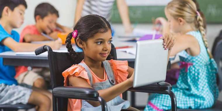 За инклюзию и равные права нужно бороться – эксперт