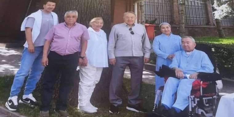 Семейная сага: как Назарбаевы будоражат инфополе