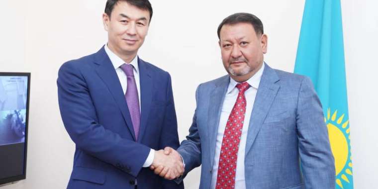 Бәйдібек ауданының халық таңдаған жаңа әкімі жұмысын бастады