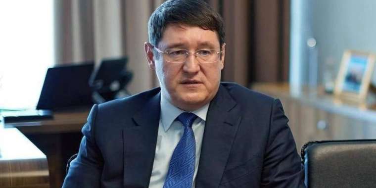 Министр Сәтқалиев көліктерді газға ауыстыруды шектегелі жатыр