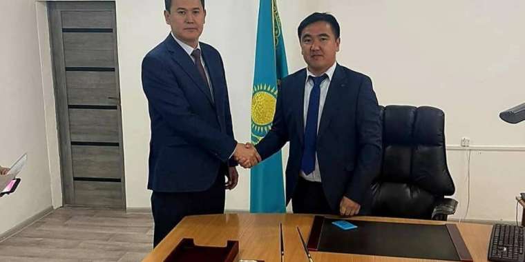 Түркістан: халық сайлаған алатау ауылдық округінің әкіміне маңызды міндеттер жүктелді  