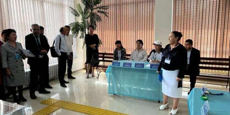 Түркістан облыстық аумақтық сайлау комиссиясы Сайрамда семинар өткізді