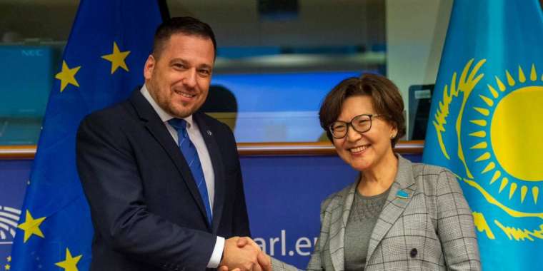 Орталық Азия стратегиясын бағалау жөніндегі баяндама-қарар мақұлданды