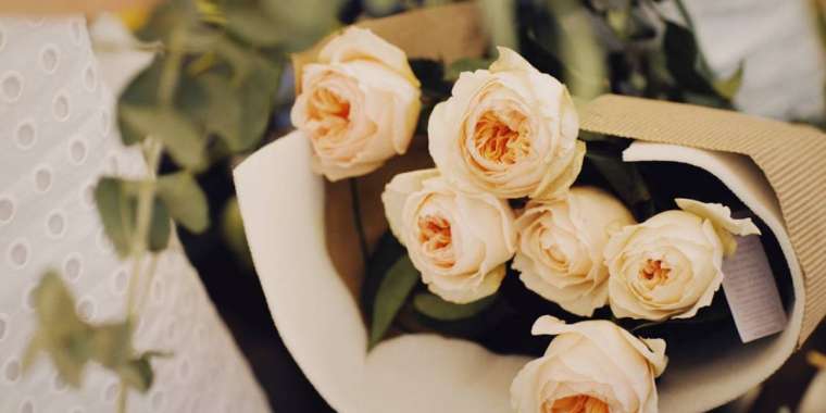 Сауалнама: Гүл - таңдаулы сыйлық арасында тек 5-орында