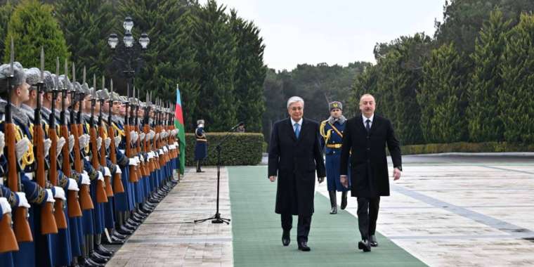 Қасым-Жомарт Тоқаев Әзербайжан Президентінің «Загульба» резиденциясына келді