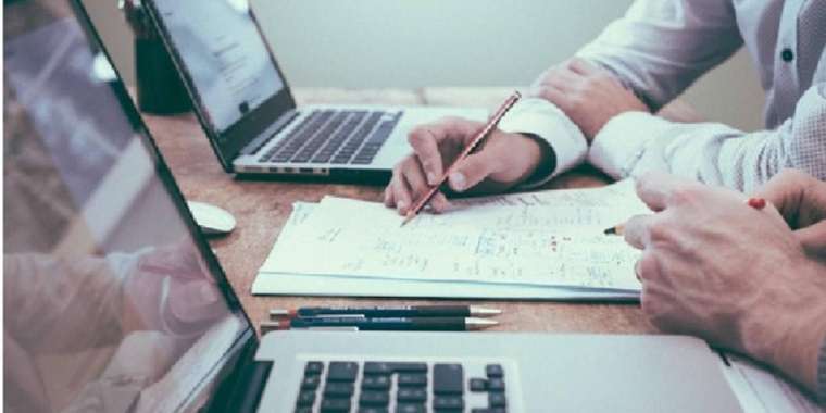 Қарызы бар адамға құмар ойнауға тиым салынбақ