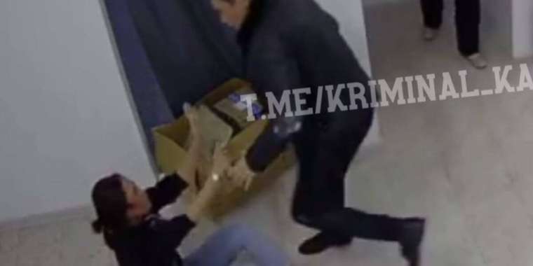 Бұрынғы сүйіктісін өлтіруге оқталды деп айыпталған ер адамға қатысты сот басталды