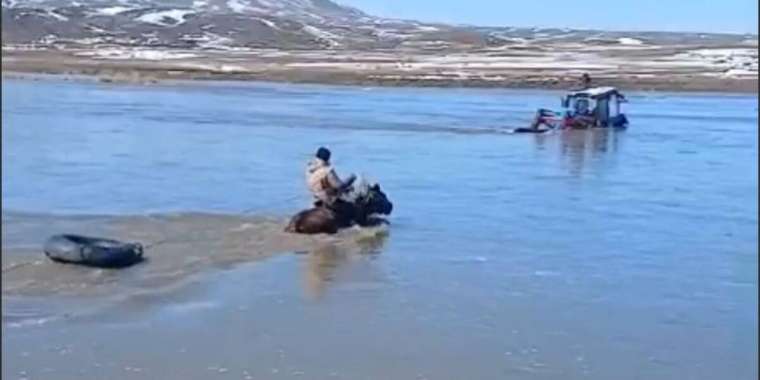 Абай облысында суға кеткен 3 адам іздестіріліп жатыр