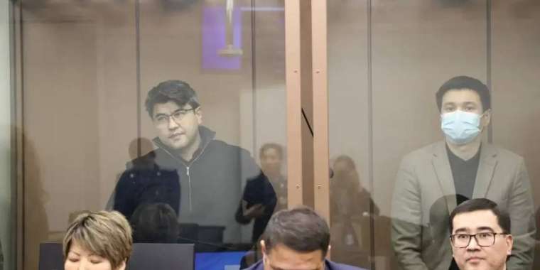 Бишімбаевтың сотын тікелей эфирде 47 мыңнан астам адам қараған