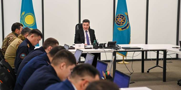 Бектенов заподозрил чиновников в халатности из-за паводков