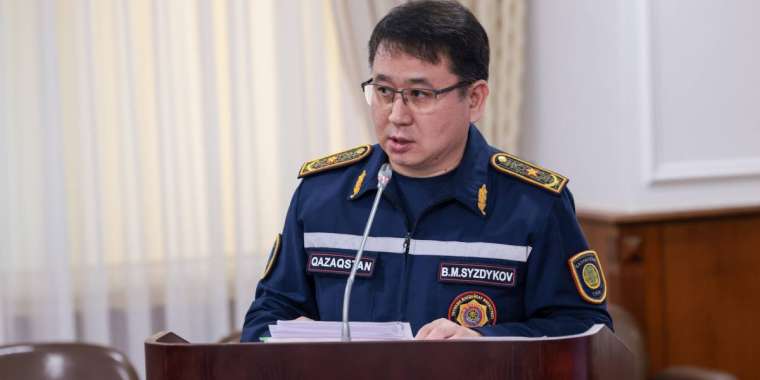 Мутные паводки. Рассмотреть виновных пытается правительство