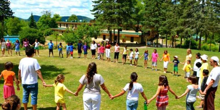 Су тасқыны: Өңірлердегі балалар сауықтыру орталықтарына жіберіліп жатыр