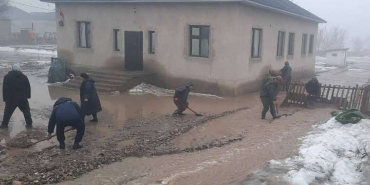 Кентауда үйлерді су басып қалды: Әкімдік не дейді