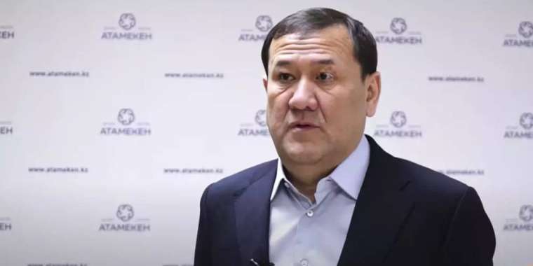 Белгілі кәсіпкер су тасқынынан зардап шеккендерге 2,7 миллиард теңге бөлді