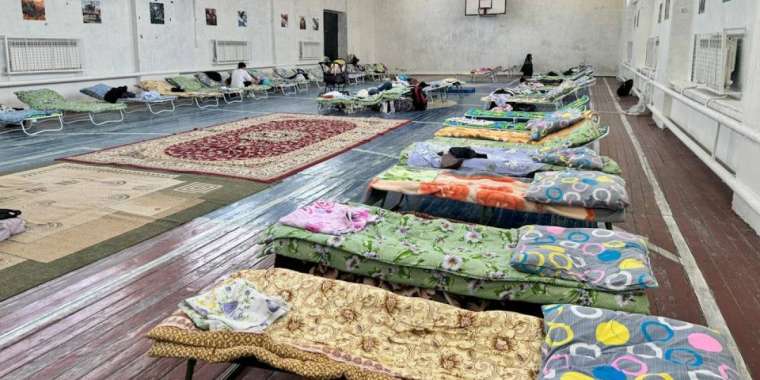 Су тасқыны: Құлсарылық 1067 адам эвакуациялық пунктте уақытша тұрып жатыр