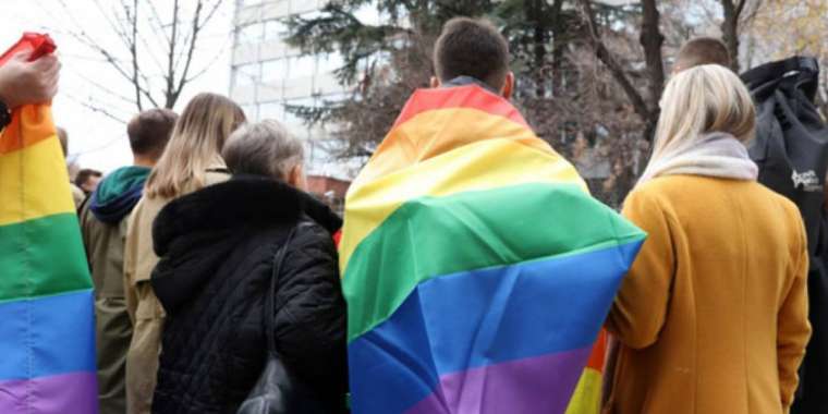 Иракта бір жыныстылар қарым-қатынасы үшін жазаланатын болады