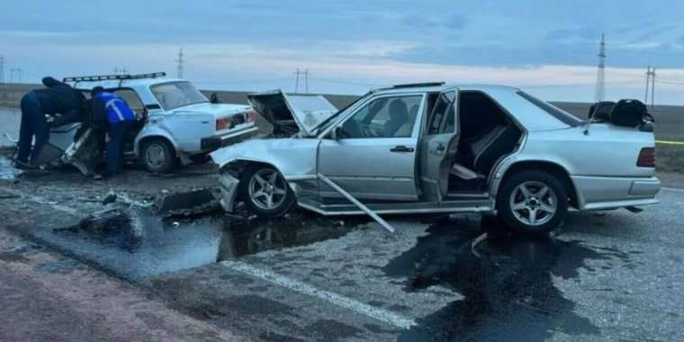 Ақмола облысында жол апатынан бес адам қаза тапты