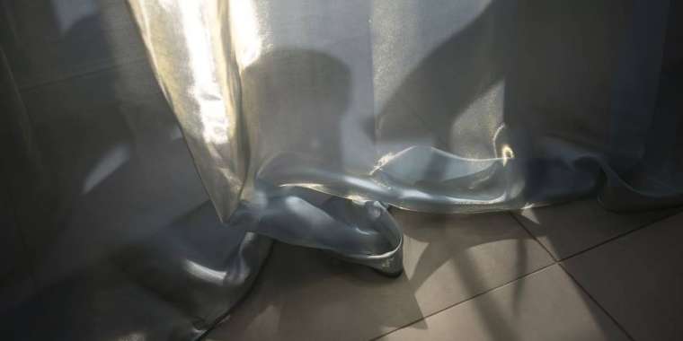 Петропавлда 56 жастағы әйел 5-қабаттан құлап кеткен