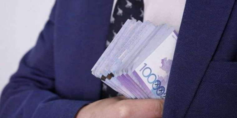 Павлодар облысында шенеуніктер 89 млн теңгеден астам қаржыны жымқырған