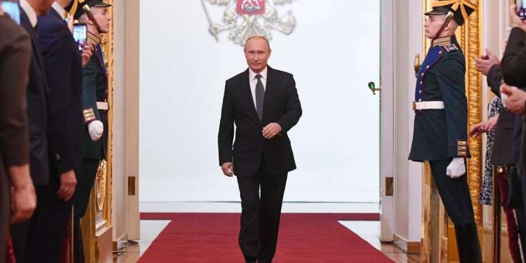 Ресей халқы Владимир Путинді ұлықтады