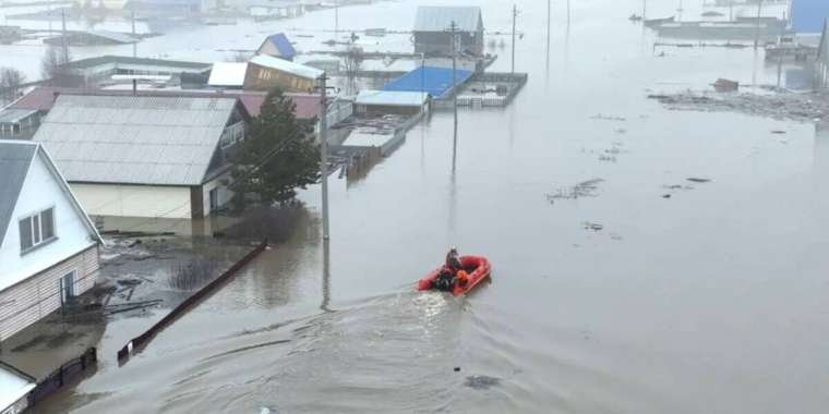 Тасқыннан зардап шеккен 20 мыңнан аса отбасы мемлекеттен көмек алды