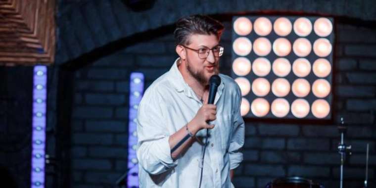 Қазақстанда тұрып қазақ тілінде қызмет ала алмау өте қорқынышты жайт - Меркуль