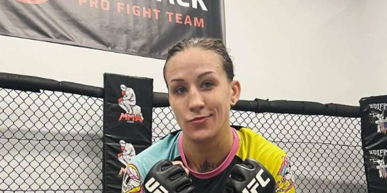 «Сыртымнан құлдыққа сатпақ». Қазақстан спортшысы АҚШ-та қиын жағдайға тап болды