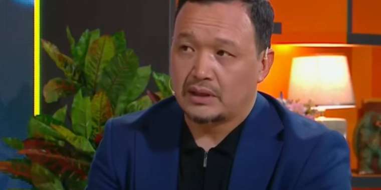 «Өмір түгіл өзімді де білмеймін». Әнші Бауыржан Исаевқа сахнаға шығуға шектеу қойылған