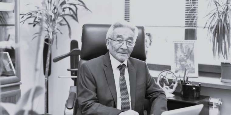 Тоқаев Төрегелді Шармановтың отбасына көңіл айтты