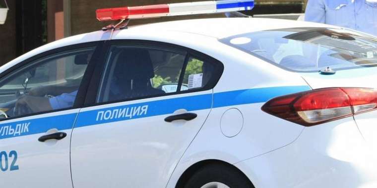 «Кортежбен» жүрген мектеп бітірушілерге 16 хаттама толтырылды (ВИДЕО)