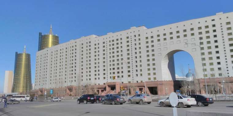 Халықтың табысы өсуі қажет – елімізде жаңа петиция жарияланды