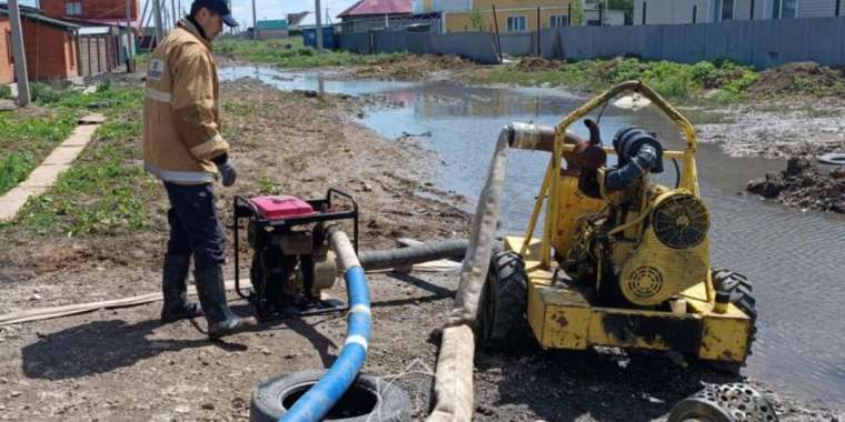 Астана іргесіндегі Қояндыда суды сору жұмыстары жалғасып жатыр