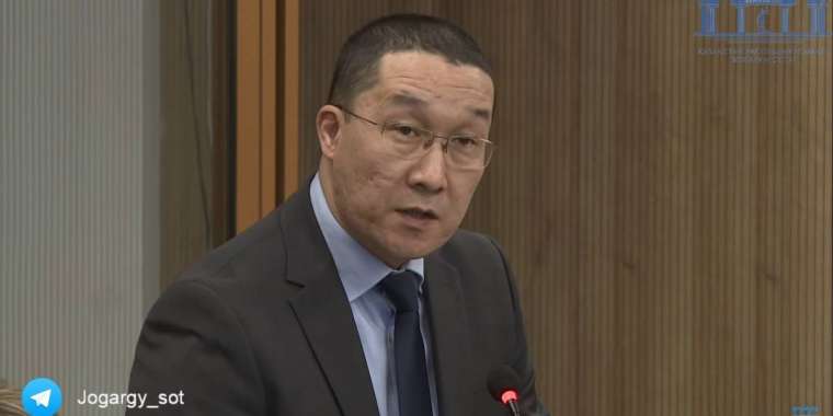 Бишімбаевтың адвокаты өзін әлдекімдер қорқытып жатқанын мәлімдеді