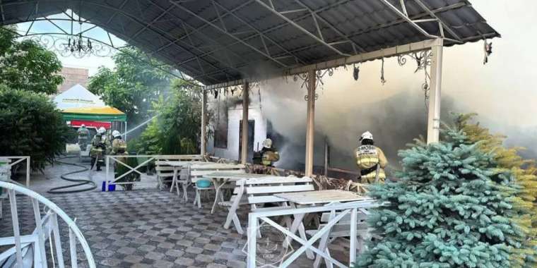 Шымкентте демалыс орны өртенді