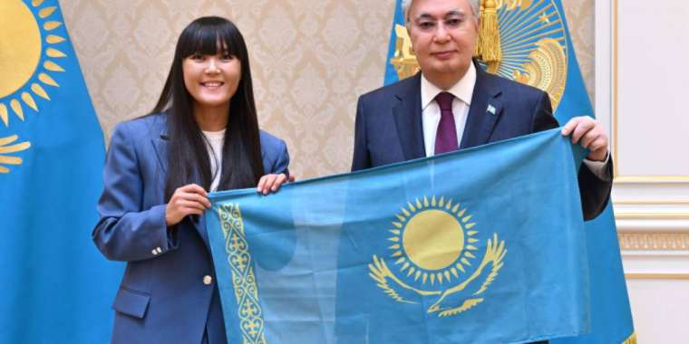 Президент Эверестті бағындырған Анар Борашеваны қабылдады