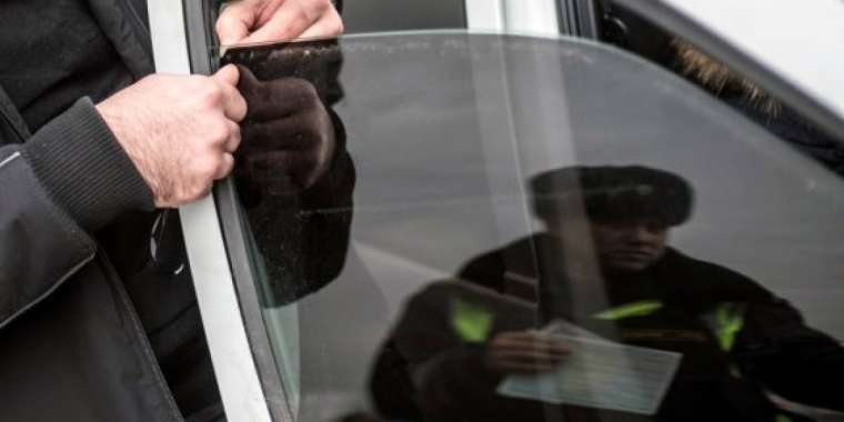 Қазақстанда көлікке "тонировканы" қайтару туралы петиция пайда болды