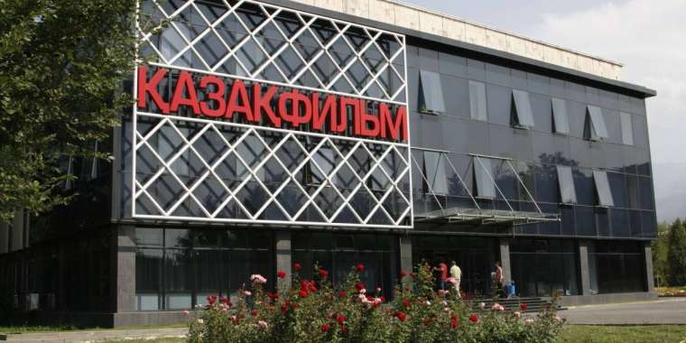 «Қазақфильм» АҚ бұрынғы вице-президенті сотталды