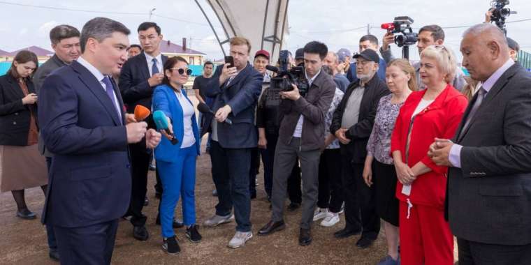 Бектенов СҚО-да су тасқынынан зардап шеккендер үшін тұрғын үй салу жұмыстарын тексерді