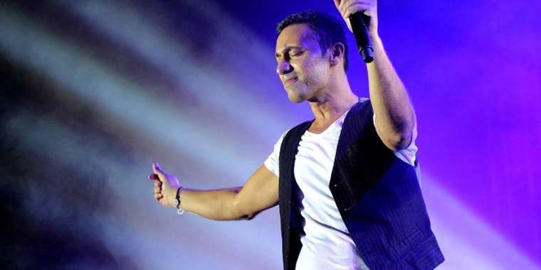 «Шашы, дене бітімі де керемет»: Түрік әншісі қазақ қыздарын мақтады