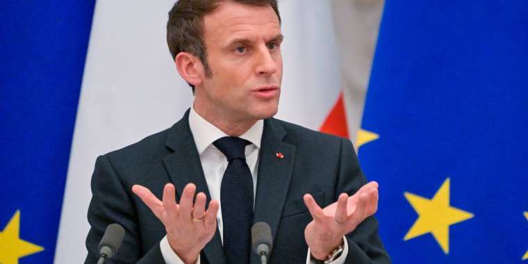«Ұлттық Ассамблеяны таратамын»: Макрон мерзімінен бұрын сайлау болатынын мәлімдеді